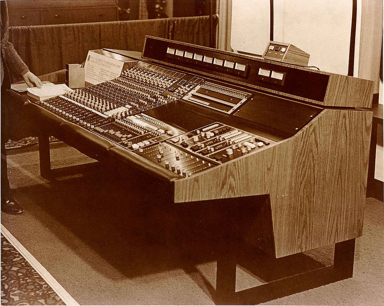 Console De Mixage Analogique Vintage Girardin AM120 - 1 Tranche